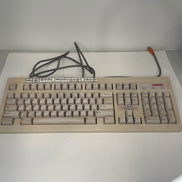 Compaq Keyboard Vintage Computer‎ Keyboard Wired 120656-001 A - Picture 1 of 3